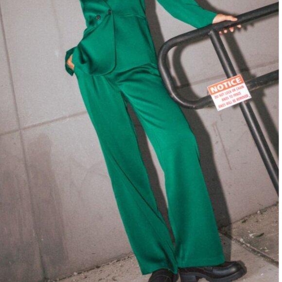 Tailored "Bebe" Pant - Picture 1 of 2